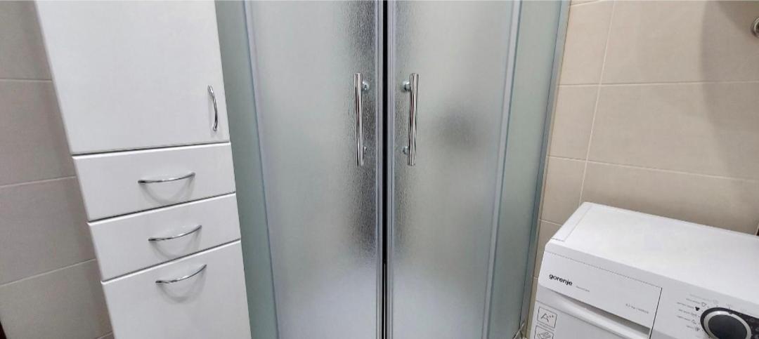 High White Apartments Белград Стая снимка
